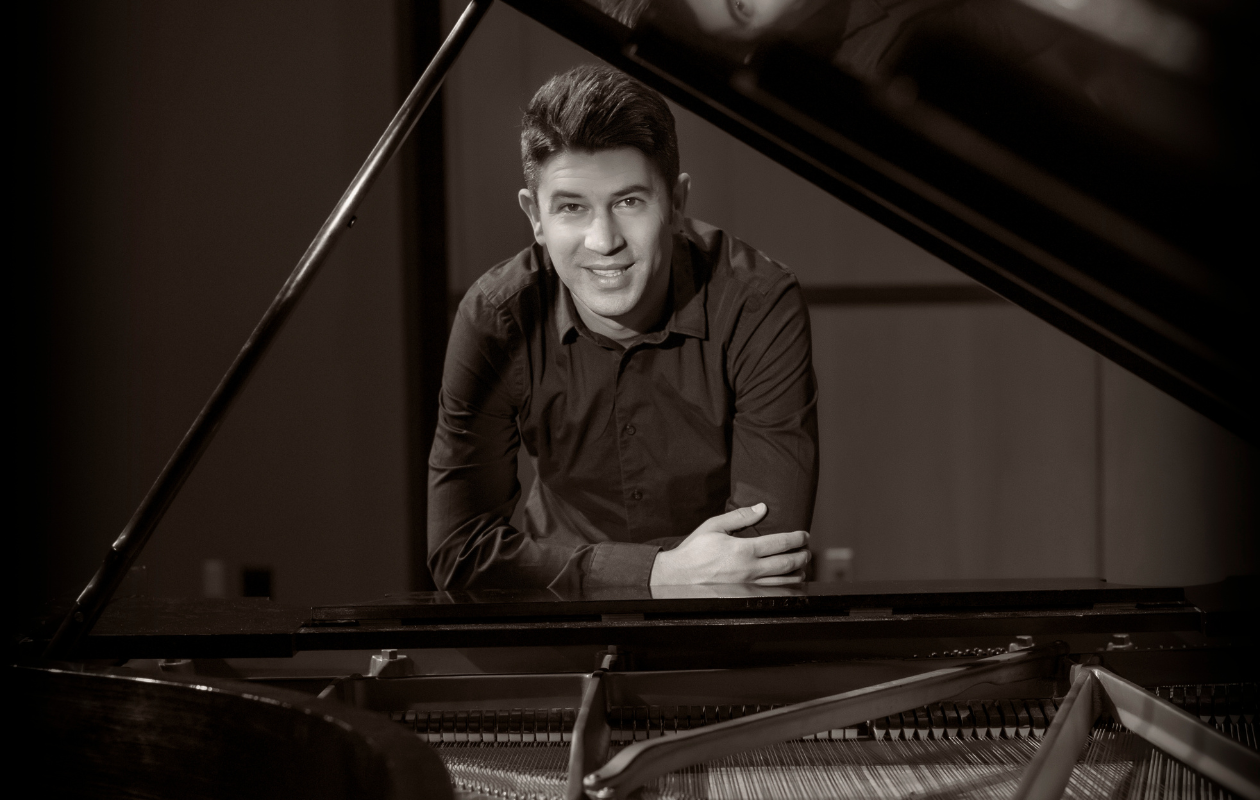 Dahveed Behroozi Trio feat. Thomas Morgan & Jason Lewis
